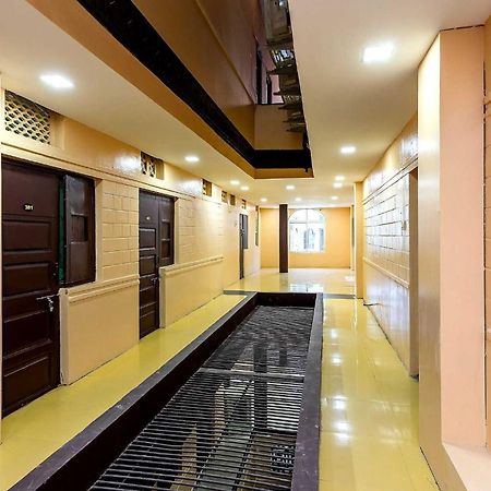 Spot On Hotel Sawera Indore Esterno foto